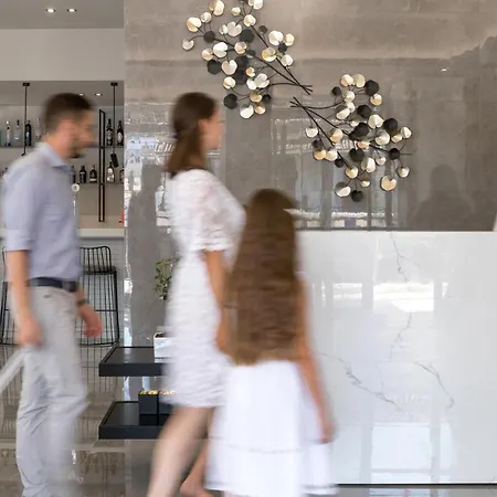 Melina Oasis Boutique