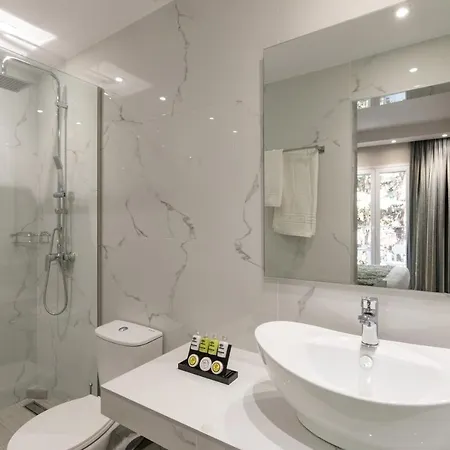 Melina Oasis Boutique Kassiopi