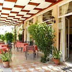 Melina Oasis Boutique 3* 卡西奥皮