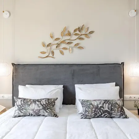 Melina Oasis Boutique Kassiopi