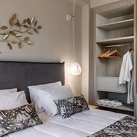 Melina Oasis Boutique