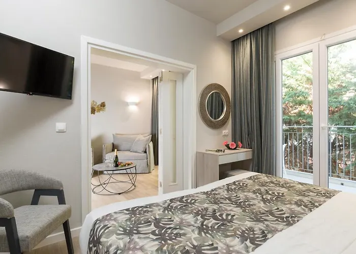 호텔 Melina Oasis Boutique 3*
