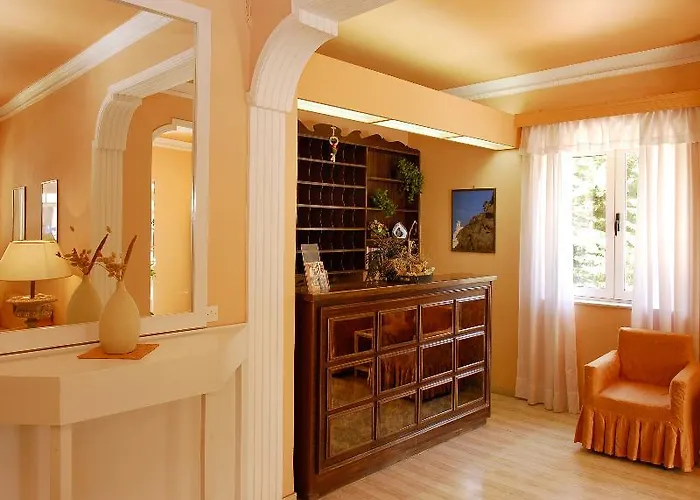 Melina Oasis Boutique