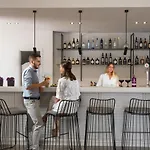 Melina Oasis Boutique מלון