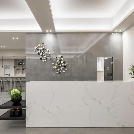 酒店 Melina Oasis Boutique 3*