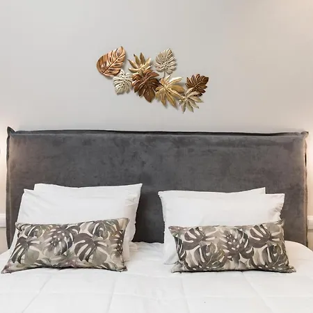 酒店 Melina Oasis Boutique 3*